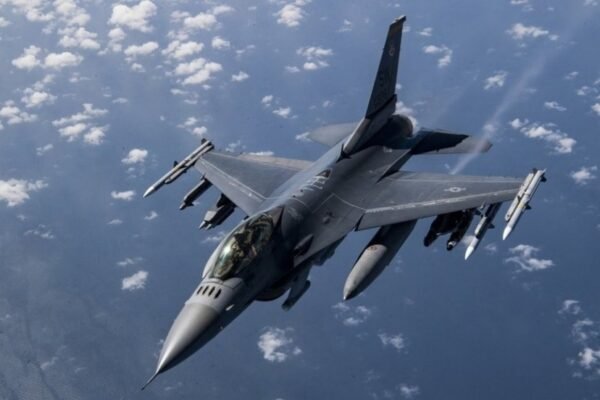 Russia warns about the fate of F-16 fighters fighting in Ukraine 0