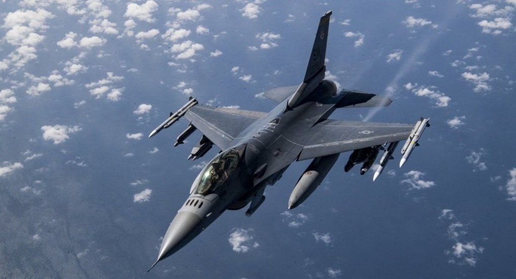 Russia warns about the fate of F-16 fighters fighting in Ukraine 0