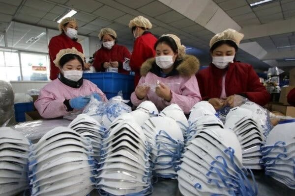 China `asked for help` urgently due to lack of masks 0