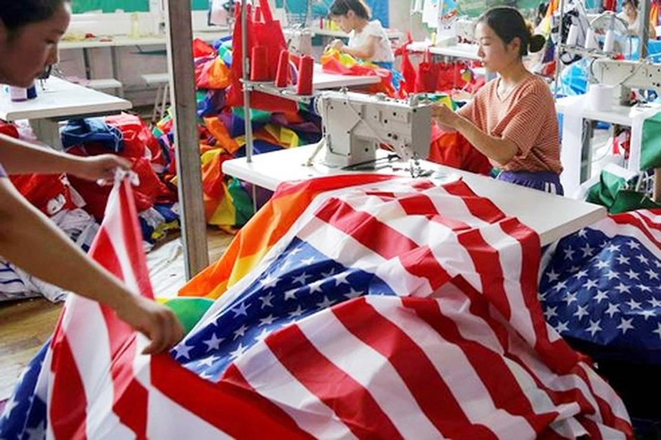 China `suffers` a trade war with the US 0